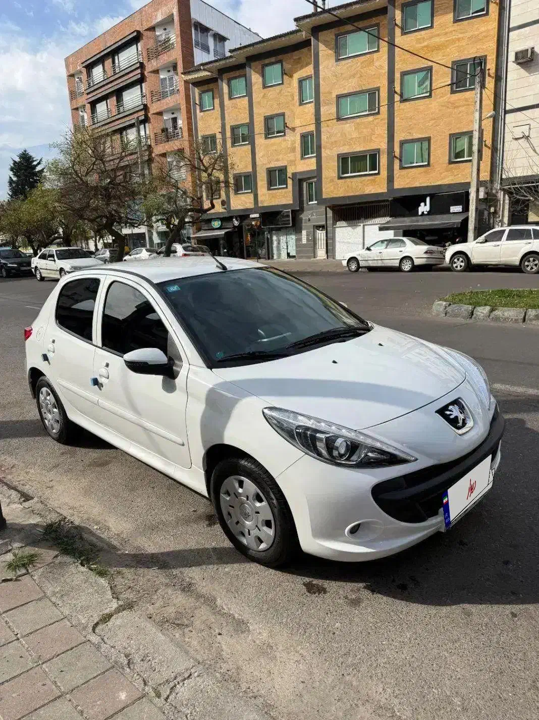 207 دنده سقف فلز 1403|خودرو سواری و وانت|رشت, دیلمان|دیوار