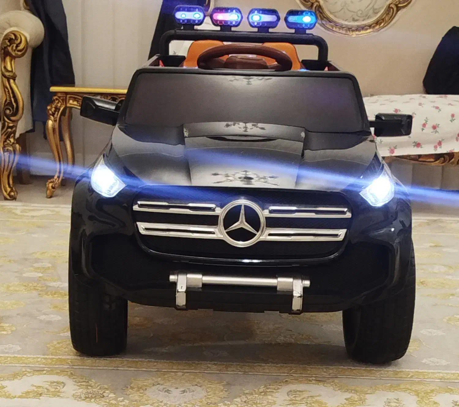 ماشین شارژی شاسی بلند چهار موتوره پرقدرت|اسباببازی|اردبیل, |دیوار