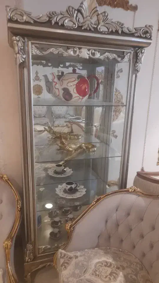 یه عددویترین ۳طبقه چوب راش|بوفه، ویترین، کنسول|ملارد, |دیوار