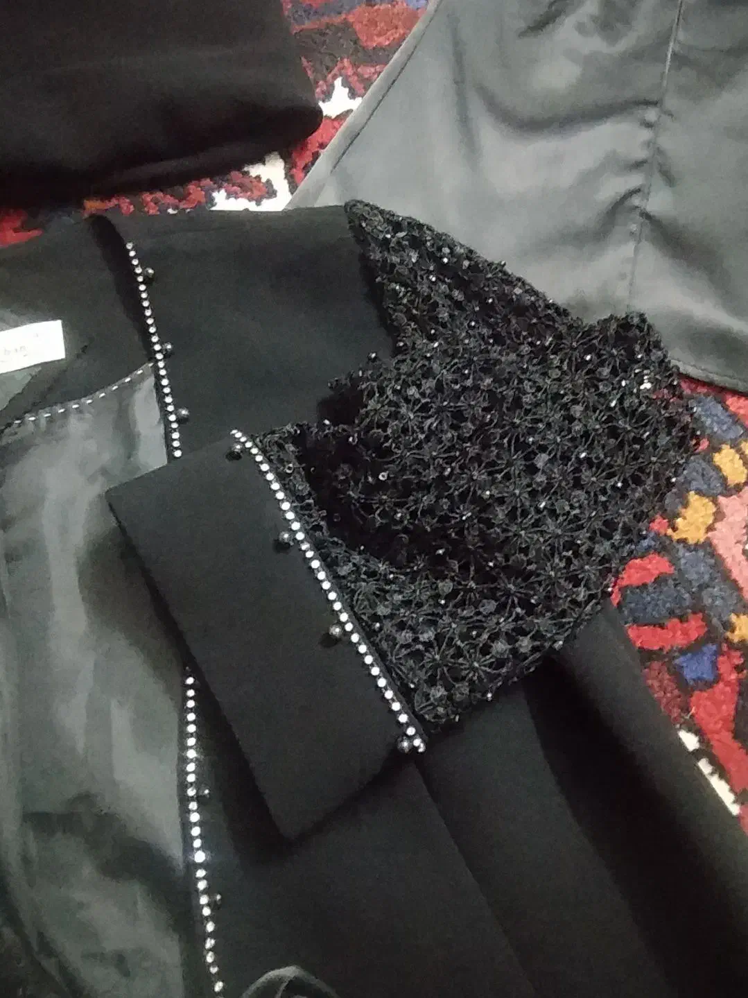 کت دامن|لباس|اهر, |دیوار