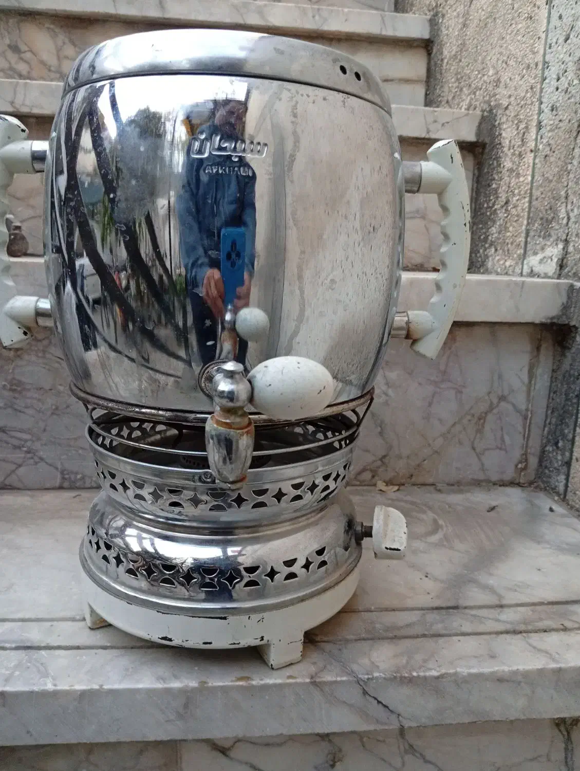 سماور سالم ومرتب درحدنوسنگین وزن|سماور، چای‌ساز، قهوه‌ساز|مشهد, دریادل|دیوار