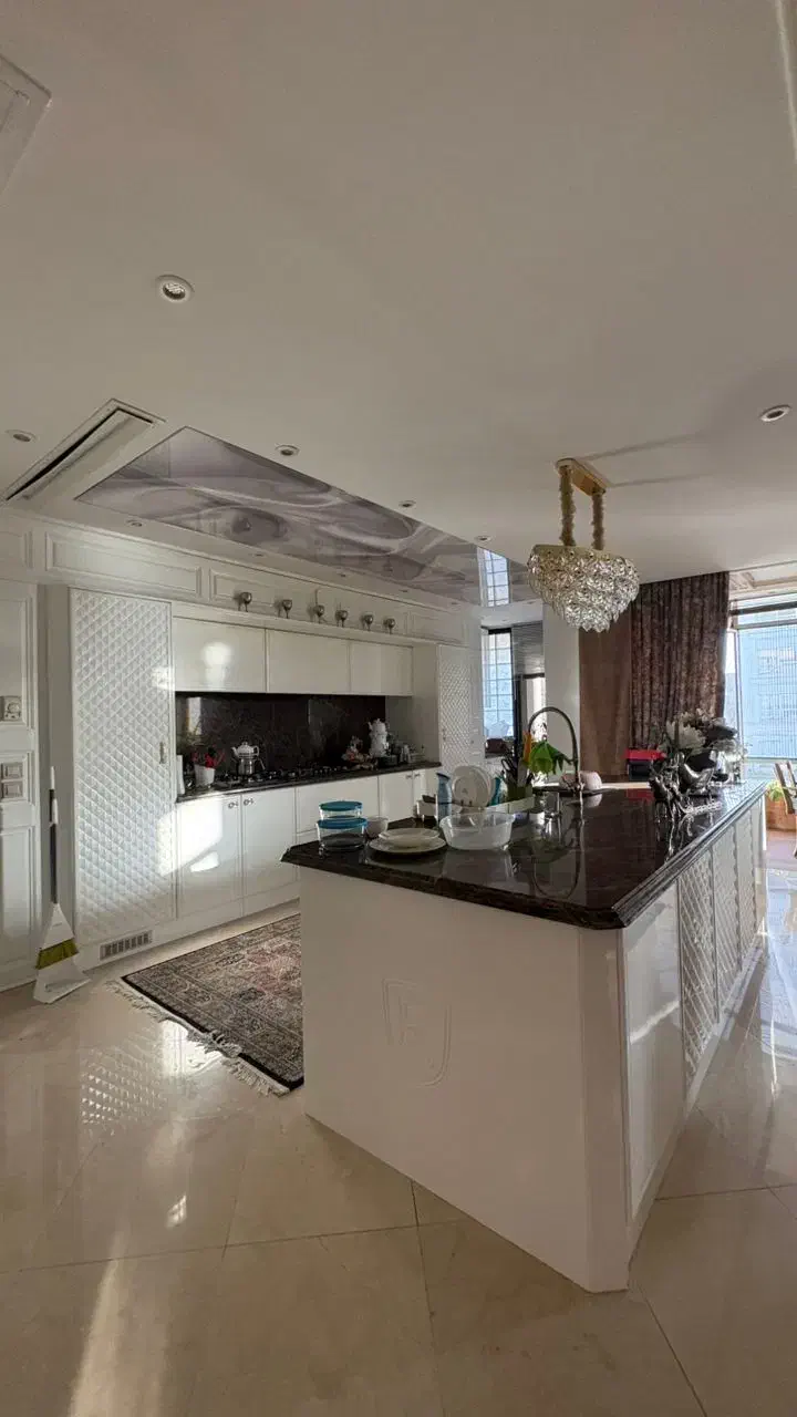 ۲۸۰ متر /فرمانیه شرقی/سنبل|فروش آپارتمان|تهران, فرمانیه|دیوار