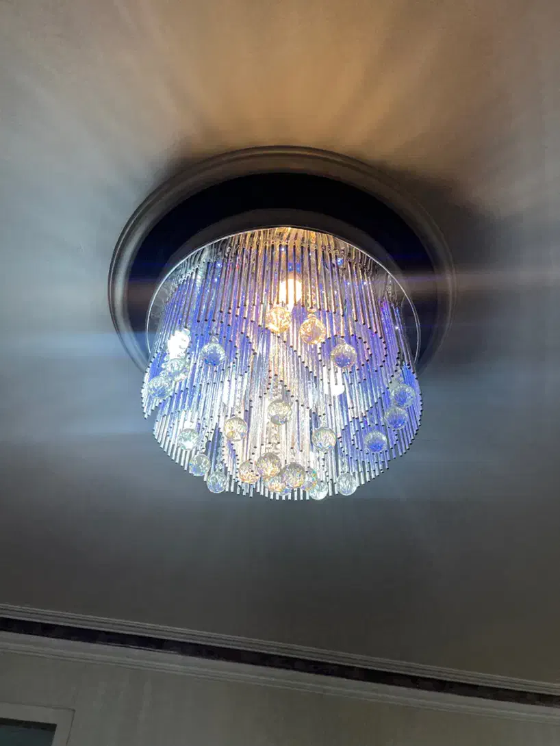 لوستر|لوستر و چراغ آویز|اندیشه, اندیشه فاز ۱|دیوار