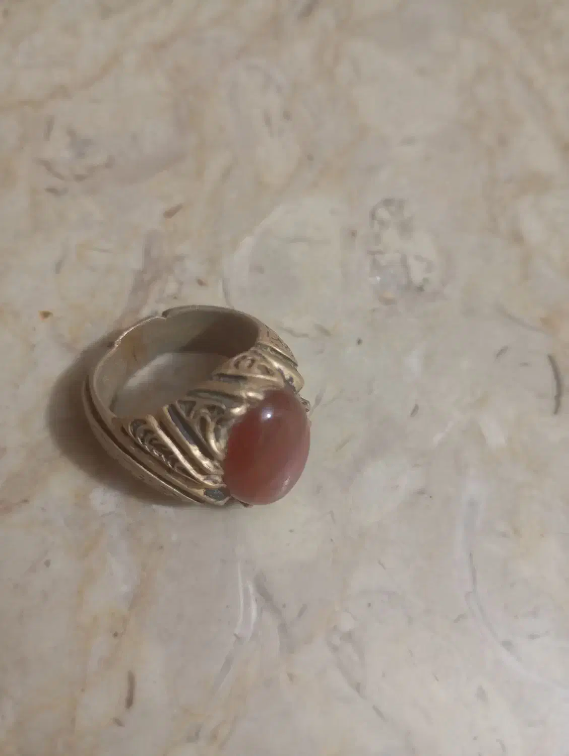 انگشتر برنجی|کلکسیون اشیاء عتیقه|شیراز, امام حسین|دیوار