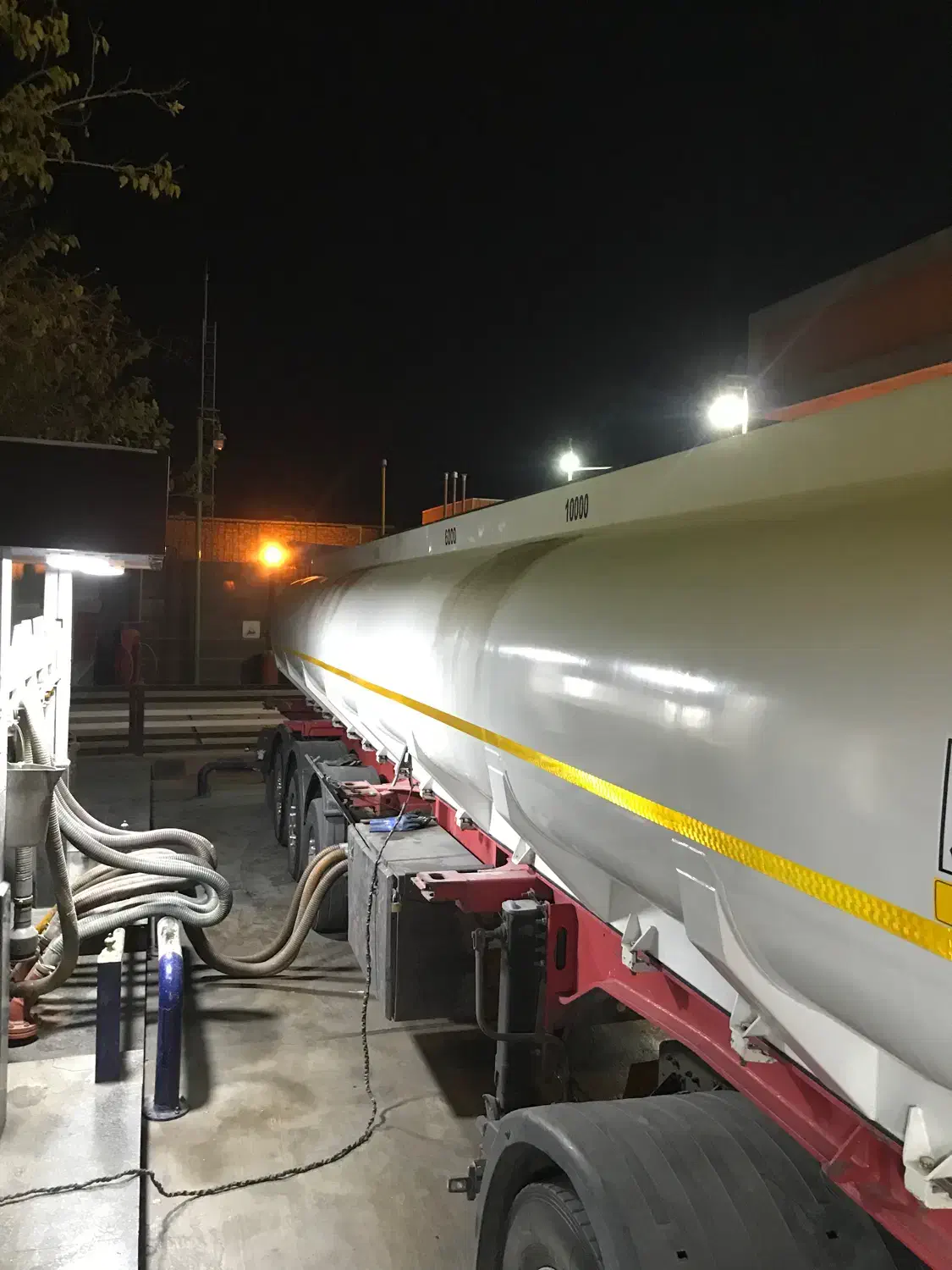 تیغه تانکر کانتینر|خودرو سنگین|باقرشهر, |دیوار