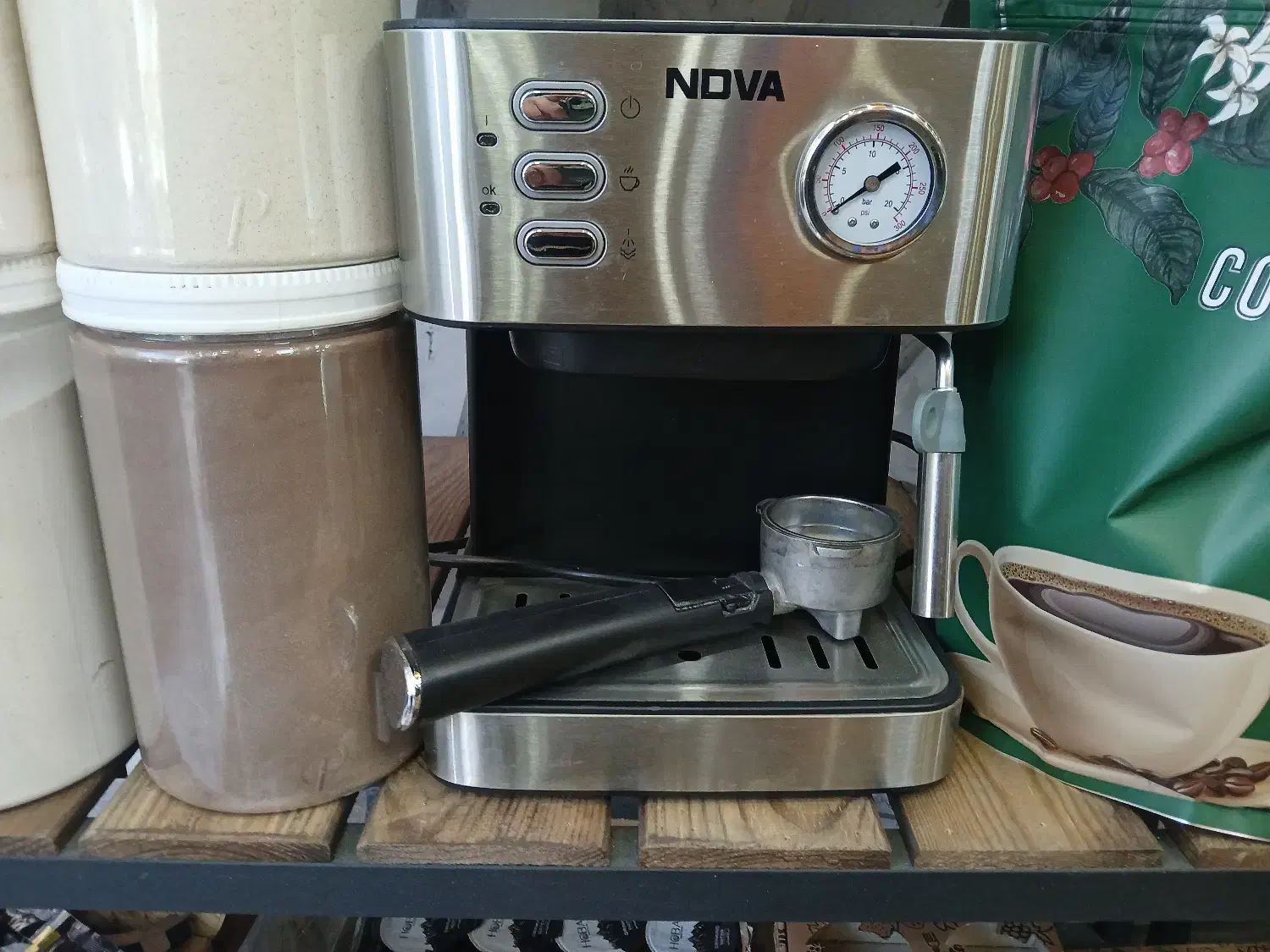 قهوه ساز اسپرسو|سماور، چایساز، قهوهساز|اندیشه, اندیشه فاز ۱|دیوار