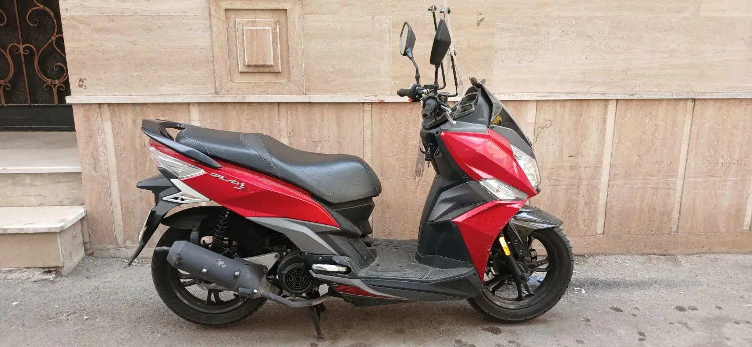 j200 مدل 401|موتورسیکلت|تهران, آبشار|دیوار
