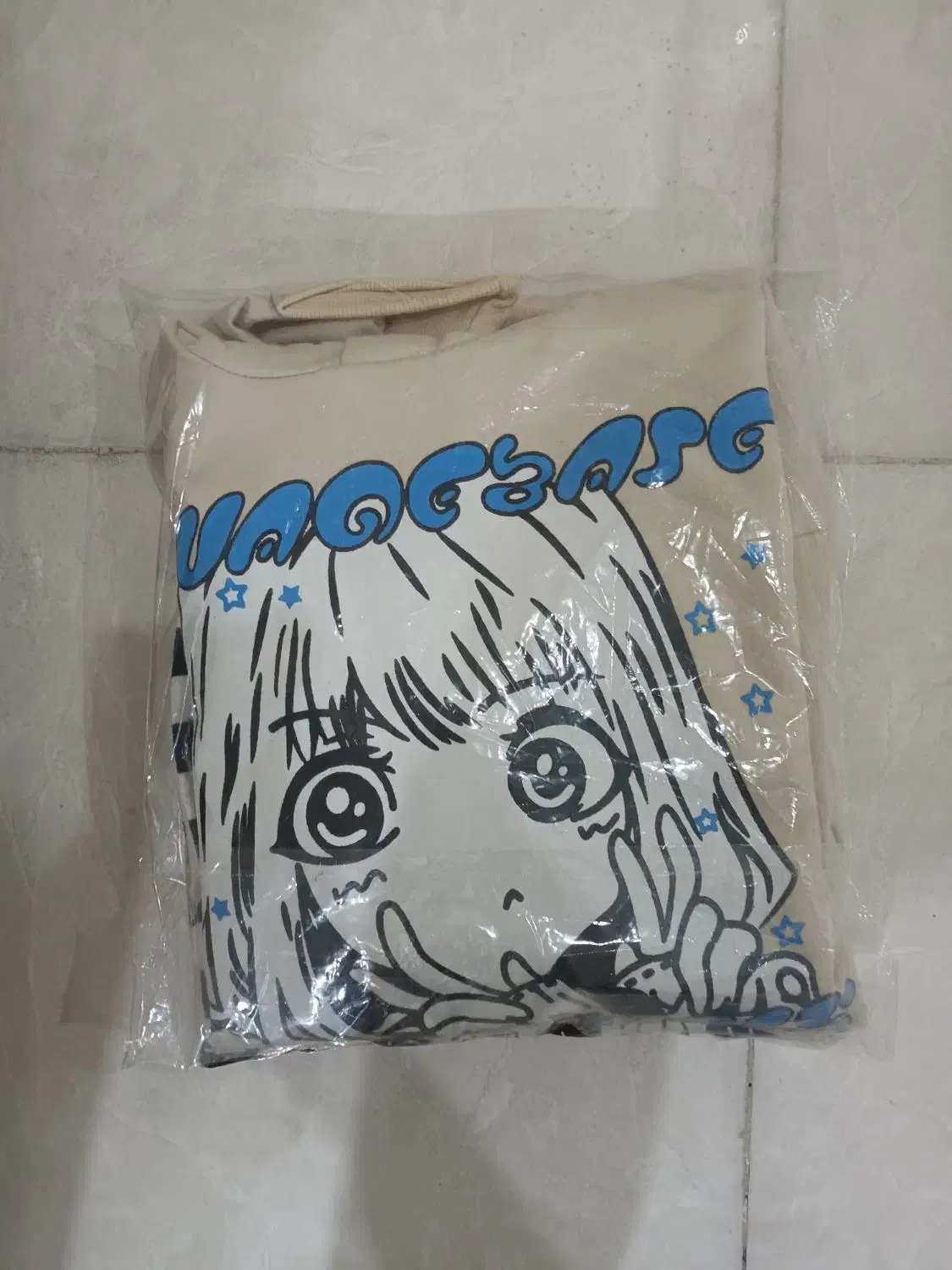 هوودی|لباس|تهران, کوهک|دیوار