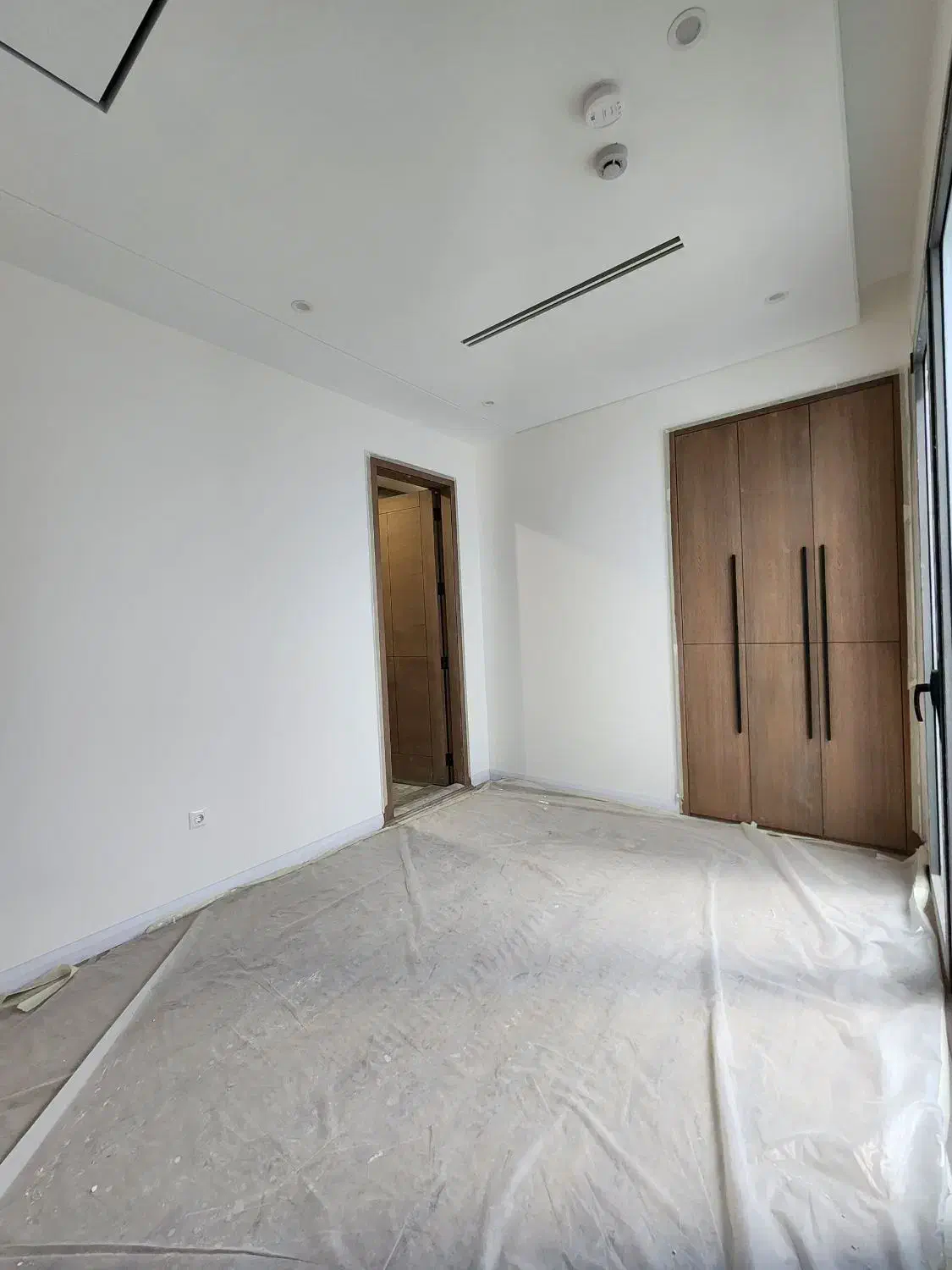 آپارتمان۱۹۰ متر ۳ خواب/ویو کوهستان/بدون مشرف