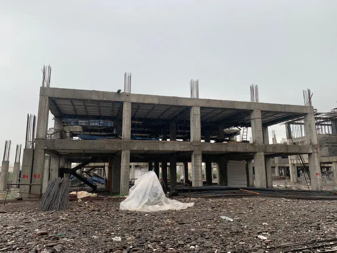 اجراع سازهای بتنی ویلا و ساختمان صفر تا صد|خدمات پیشه و مهارت|فومن, |دیوار