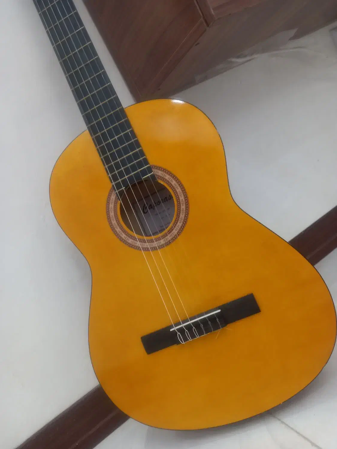 گیتار آریا|گیتار، بیس، امپلیفایر|اراک, |دیوار