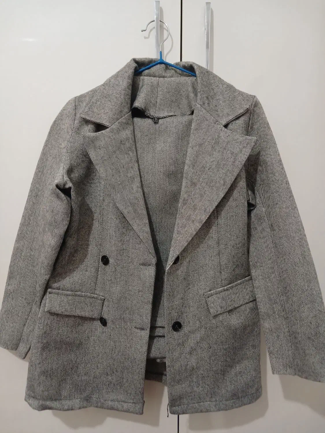 کت و شلوار فوتر|لباس|سبزوار, قائم|دیوار