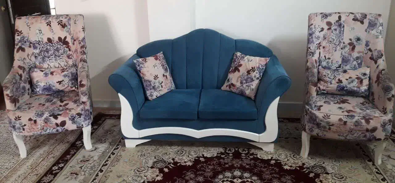 فروش یک دست مبل هفت نفره در حد نو وچهارعددمیزوعسلی|مبلمان خانگی و میز عسلی|صحنه, |دیوار