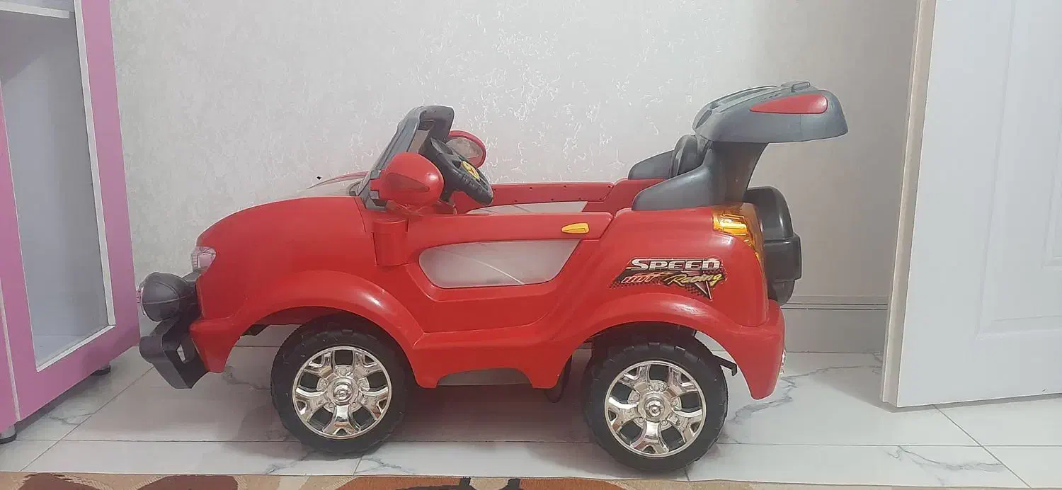 ماشین شارژی پرقدرت در حد نو|اسباببازی بچه|مشهد, عبادی|دیوار