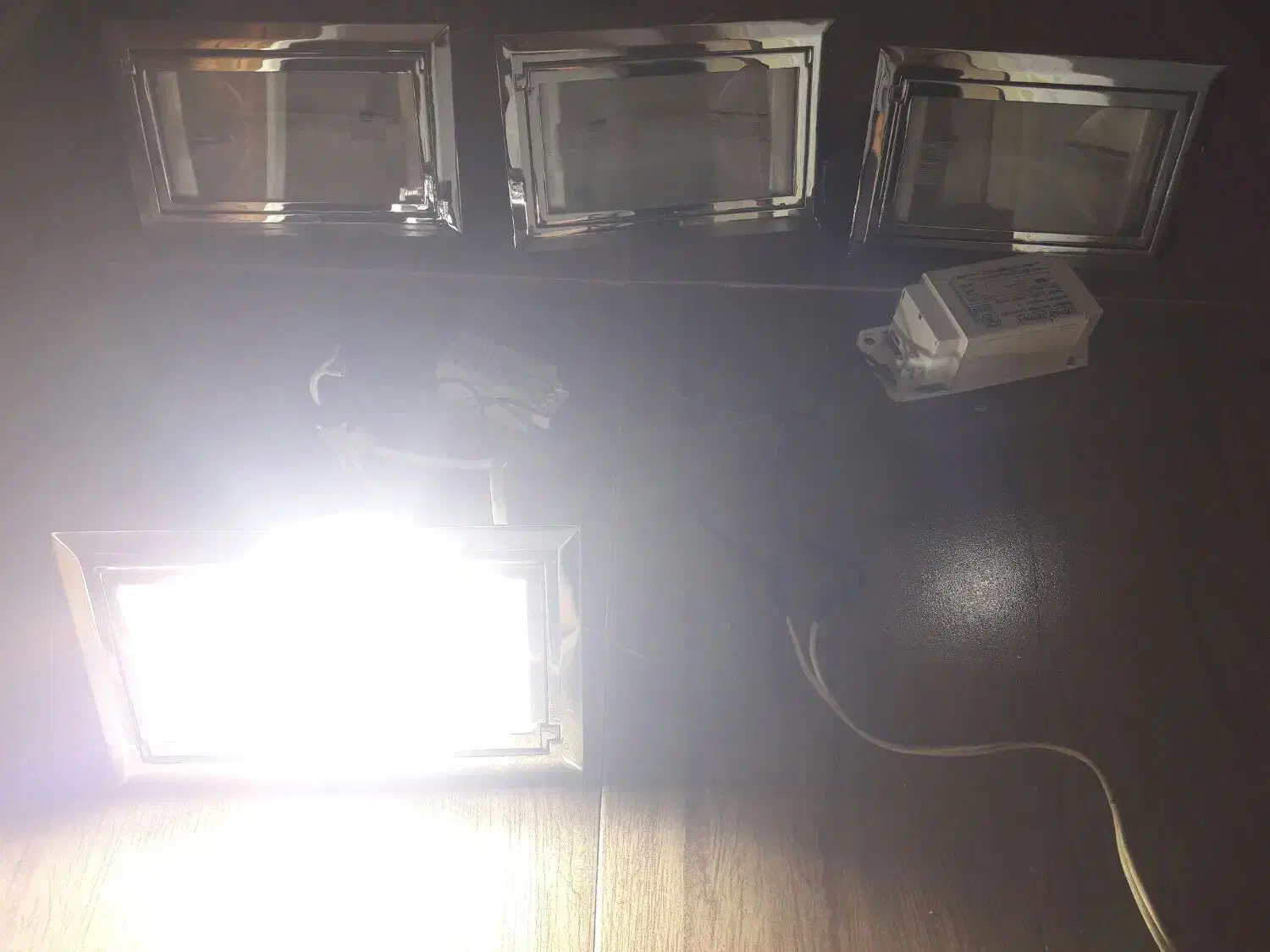 پرژکتور|تلویزیون و پروژکتور|شاهینشهر, دهخدا|دیوار