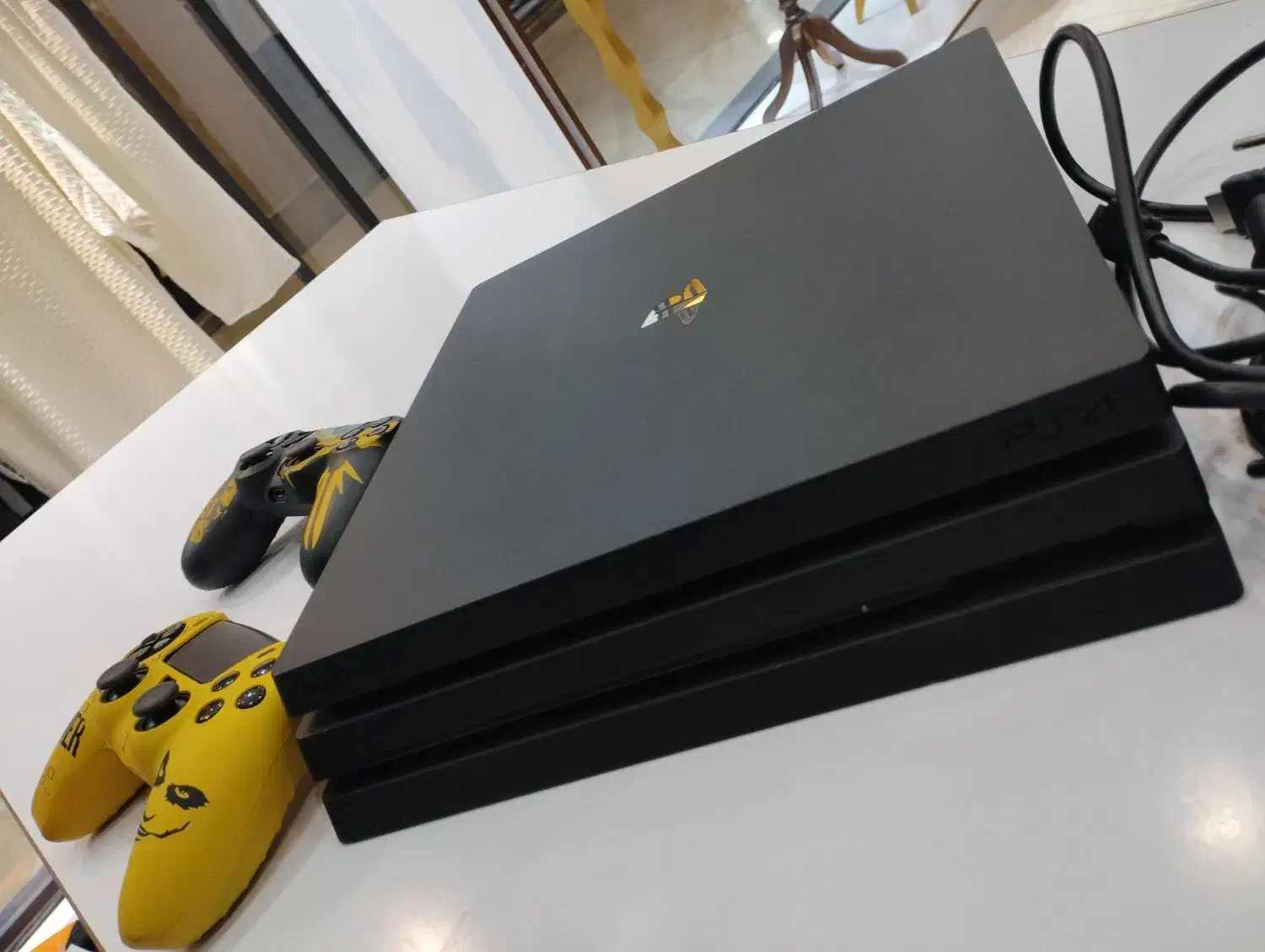 PS4 PRO 1T کپی خور دو دسته|کنسول، بازی ویدئویی و آنلاین|ازنا, |دیوار