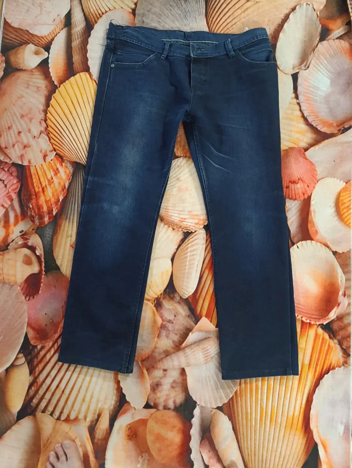 لباس|لباس|شیراز, غدیر شمالی|دیوار