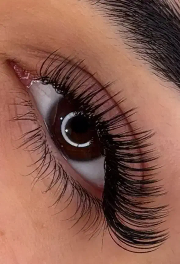 تخفیف ویژه در خدمات اکستنشن مژه|خدمات آرایشگری و زیبایی|قم, هفت تیر|دیوار