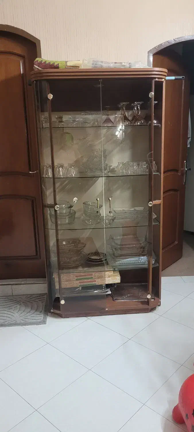 کنسول وایینه وبوفه باقیمت باورنکردنی|بوفه، ویترین، کنسول|مشهد, رضاشهر|دیوار