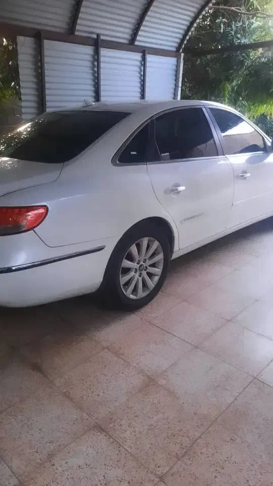 ازرا ۲۰۰۹|خودرو سواری و وانت|جلگه چاه هاشم, |دیوار