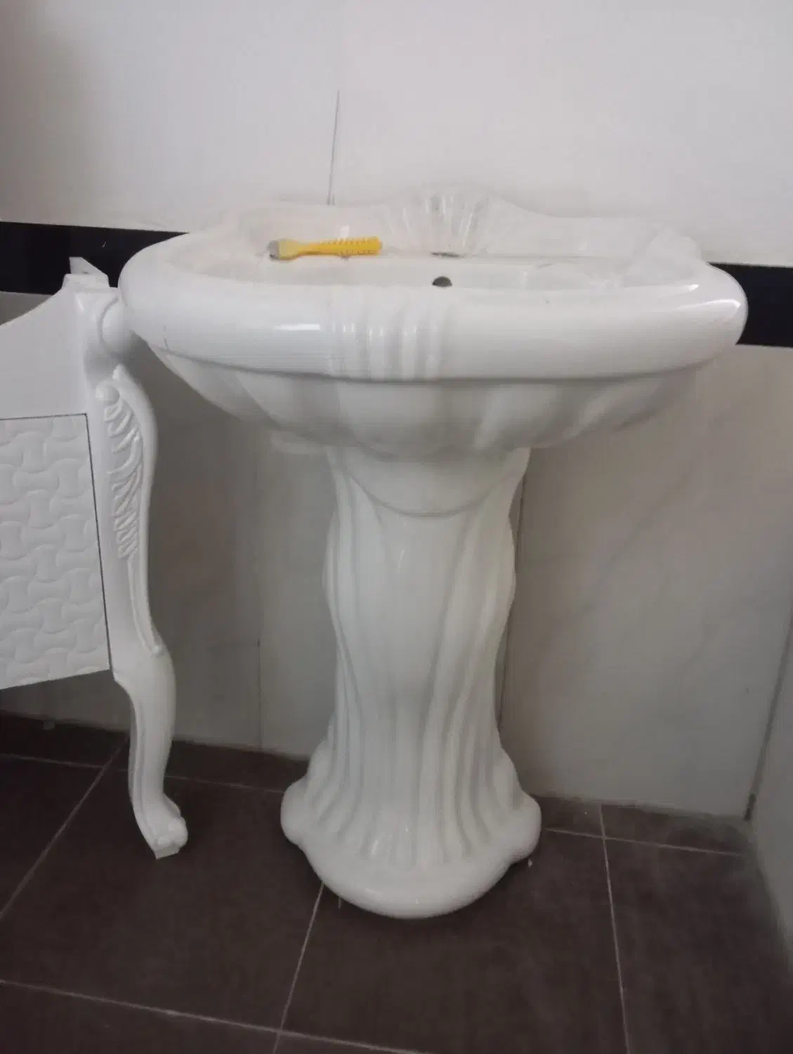 روشویی|لوازم سرویس بهداشتی|سنندج, |دیوار