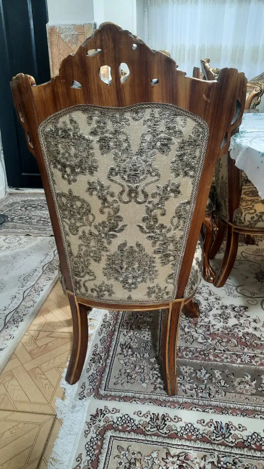 ناهارخوری ۷نفره‌طلا‌کوب‌|میز و صندلی غذاخوری|تهران, خاک سفید|دیوار