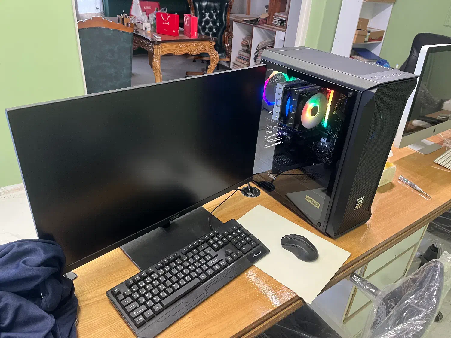 کیس رندرینگ|رایانه رومیزی|قائم‌شهر, |دیوار