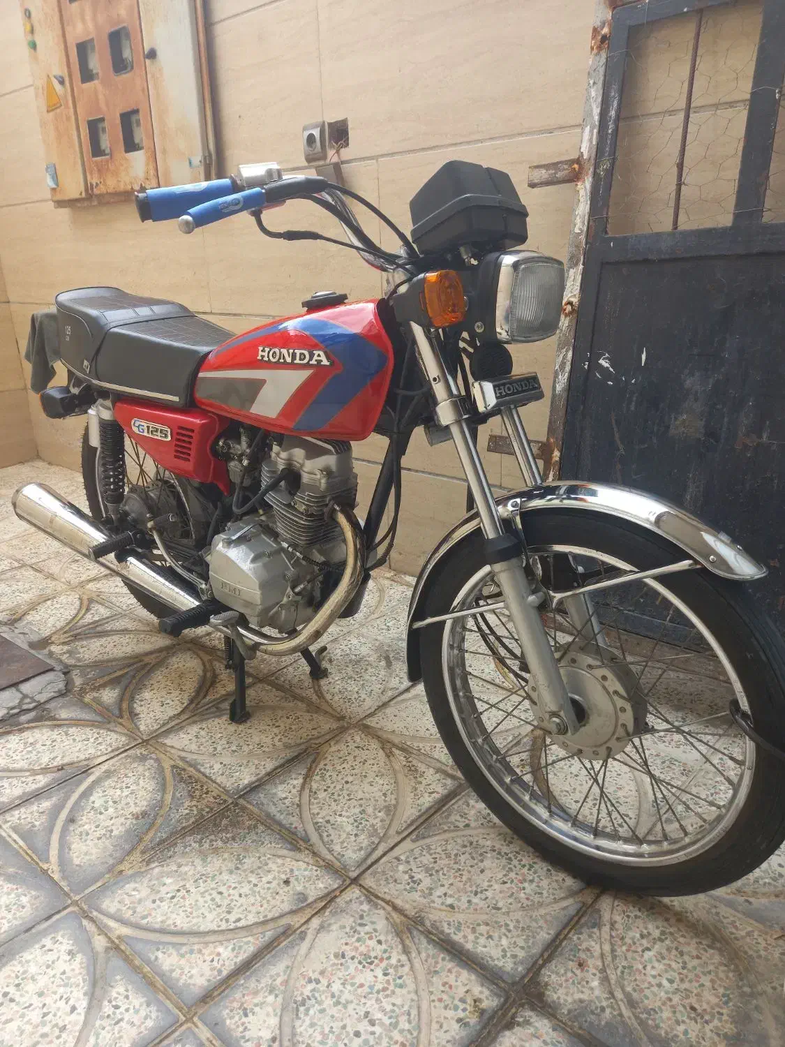 متور ۱۲۵ فروشی فوری|موتورسیکلت|رباط‌کریم, منجیل آباد|دیوار