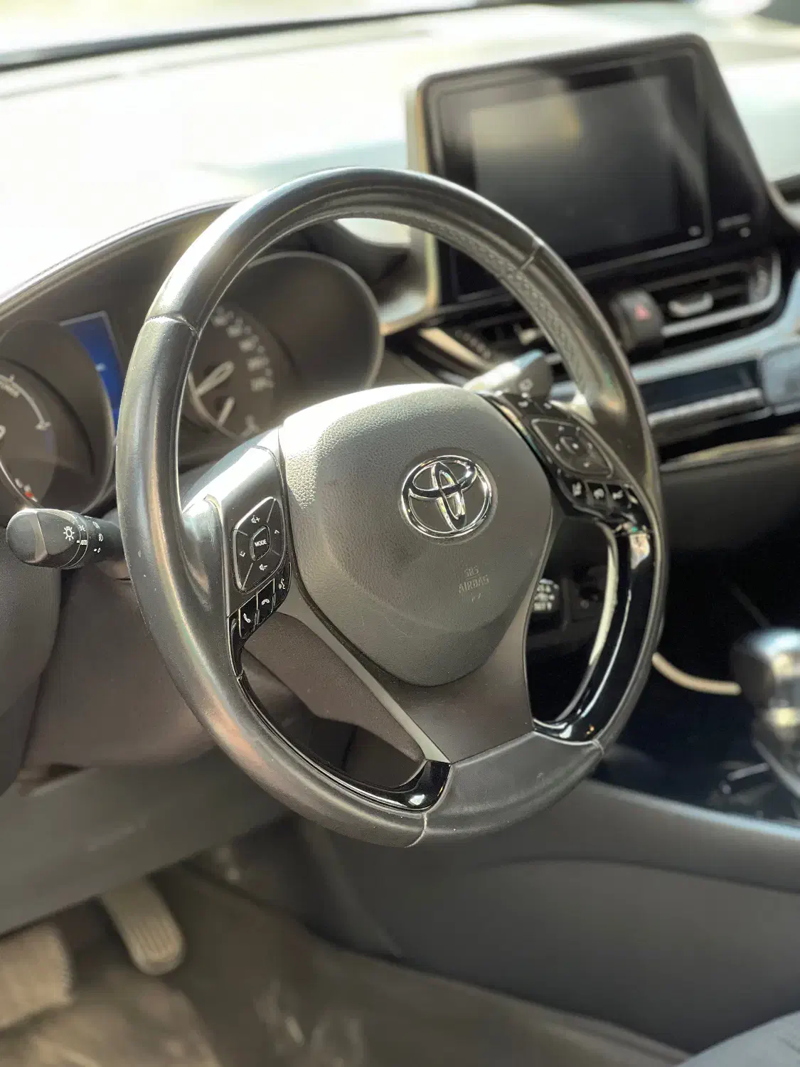 تویوتا chr|خودرو سواری و وانت|تهران, درختی|دیوار