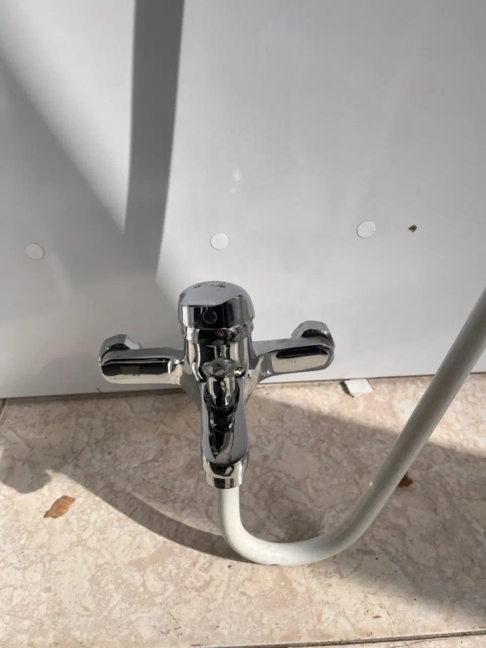 دوش به همراه شیر دوحالته|لوازم حمام|گنبد کاووس, |دیوار