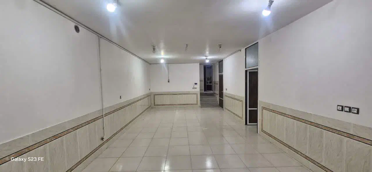 اجاره منزل همکف خیابان 15خرداد شمالی8771|اجارهٔ آپارتمان|نجفآباد, رجایی شمالی|دیوار