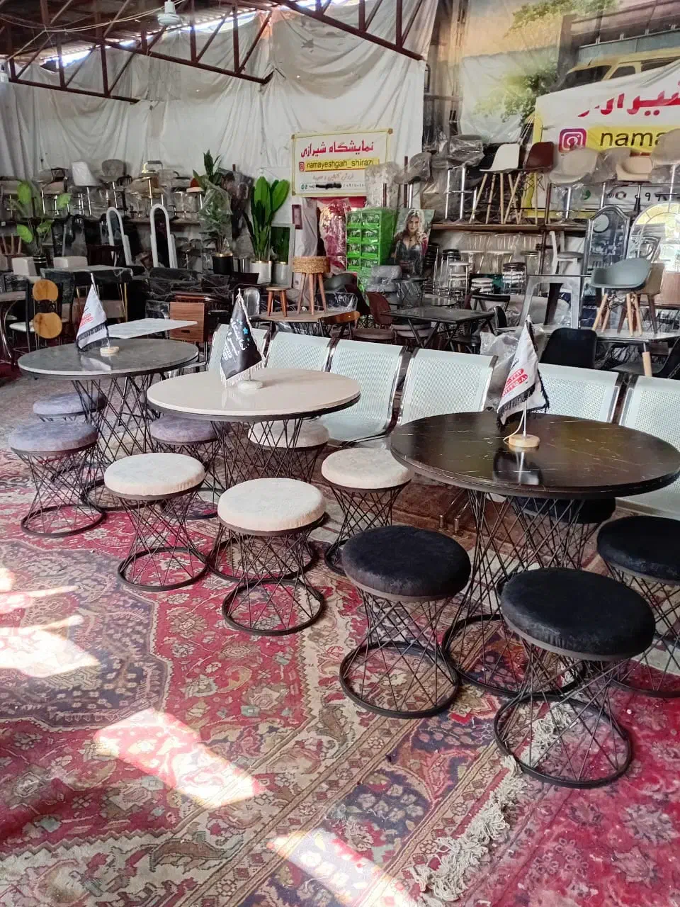 پخش میز و صندلی کافه ای مدل حصیری( تک و عمده)|کافیشاپ و رستوران|شیراز, وزیرآباد|دیوار