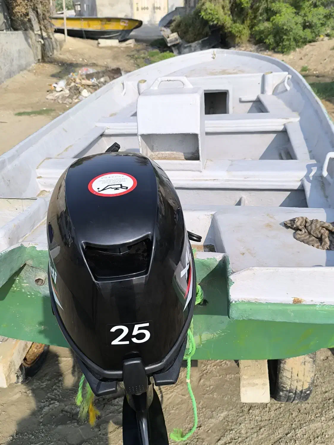 موتور قایق 25چهار زمانه استارت وهندل نو|قطعات یدکی و لوازم جانبی|بندرعباس, |دیوار