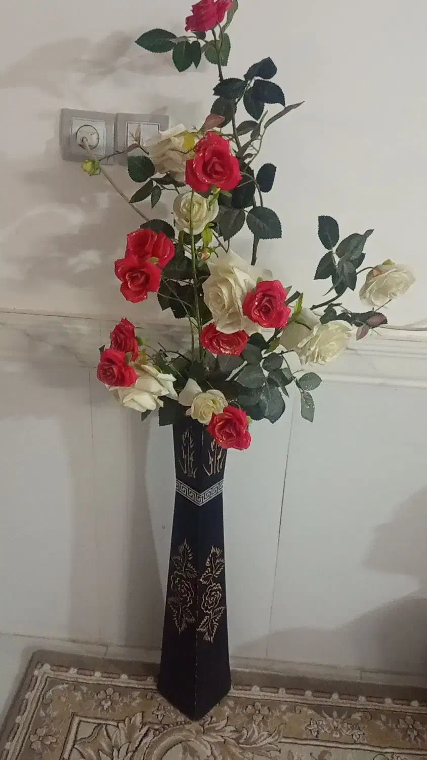 گل همراه گلدان|گل مصنوعی|قوچان, |دیوار