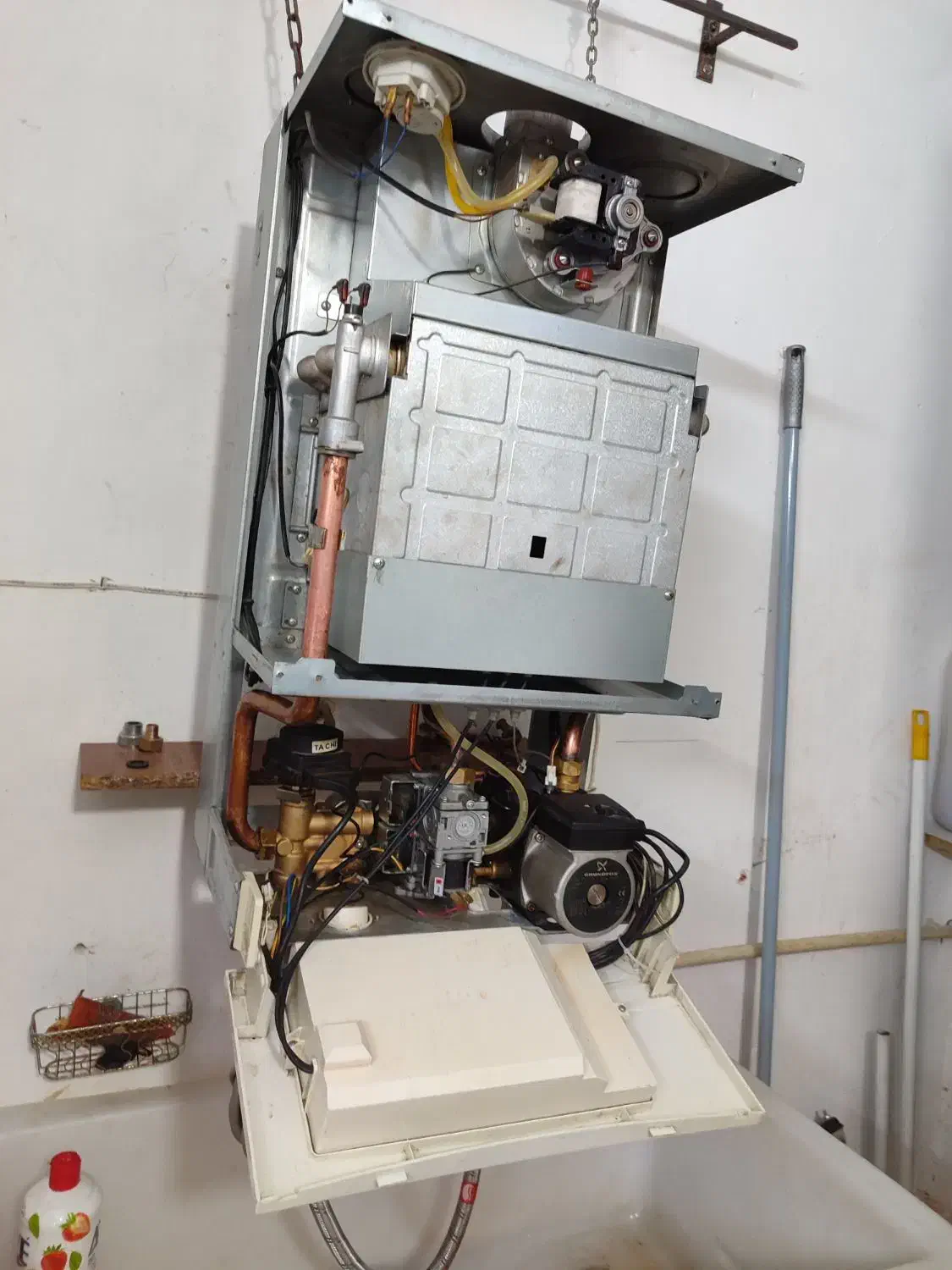 فروش پکیج|آبگرمکن، پکیج، شوفاژ|فردیس, نسترن غربی|دیوار