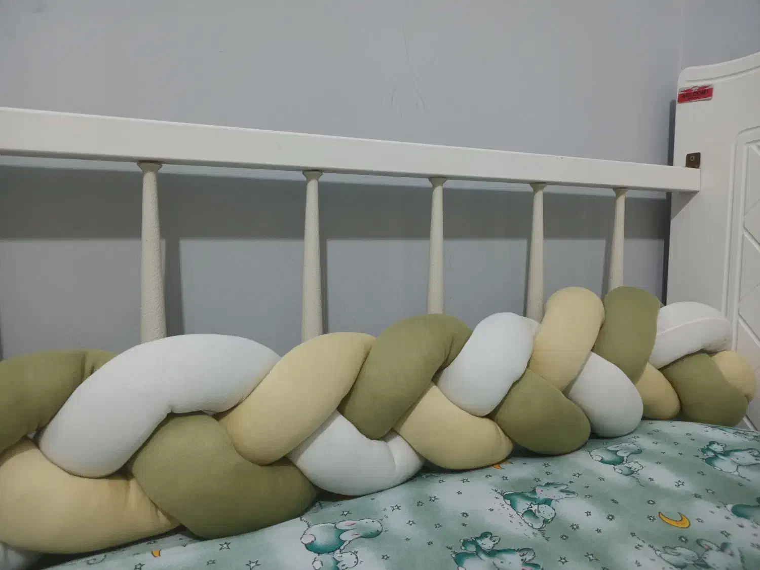 محافظ تخت نوزاد|تخت و صندلی بچه|بندرعباس, |دیوار