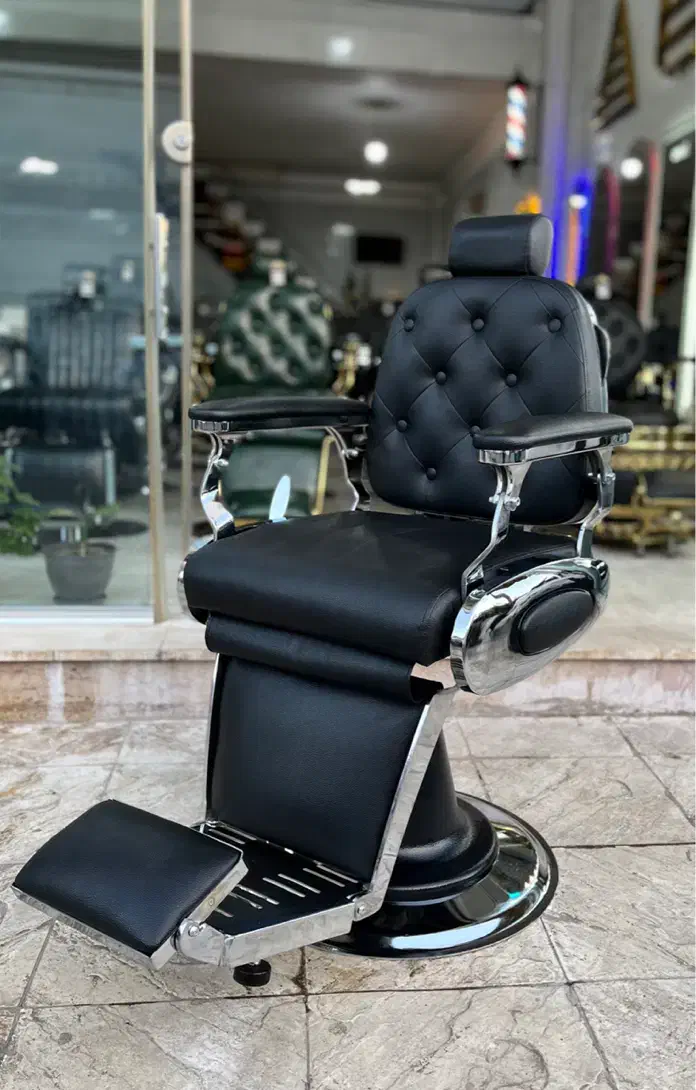 صندلی میکاپ و اصلاح|آرایشگاه و سالنهای زیبایی|کرج, مصباح|دیوار