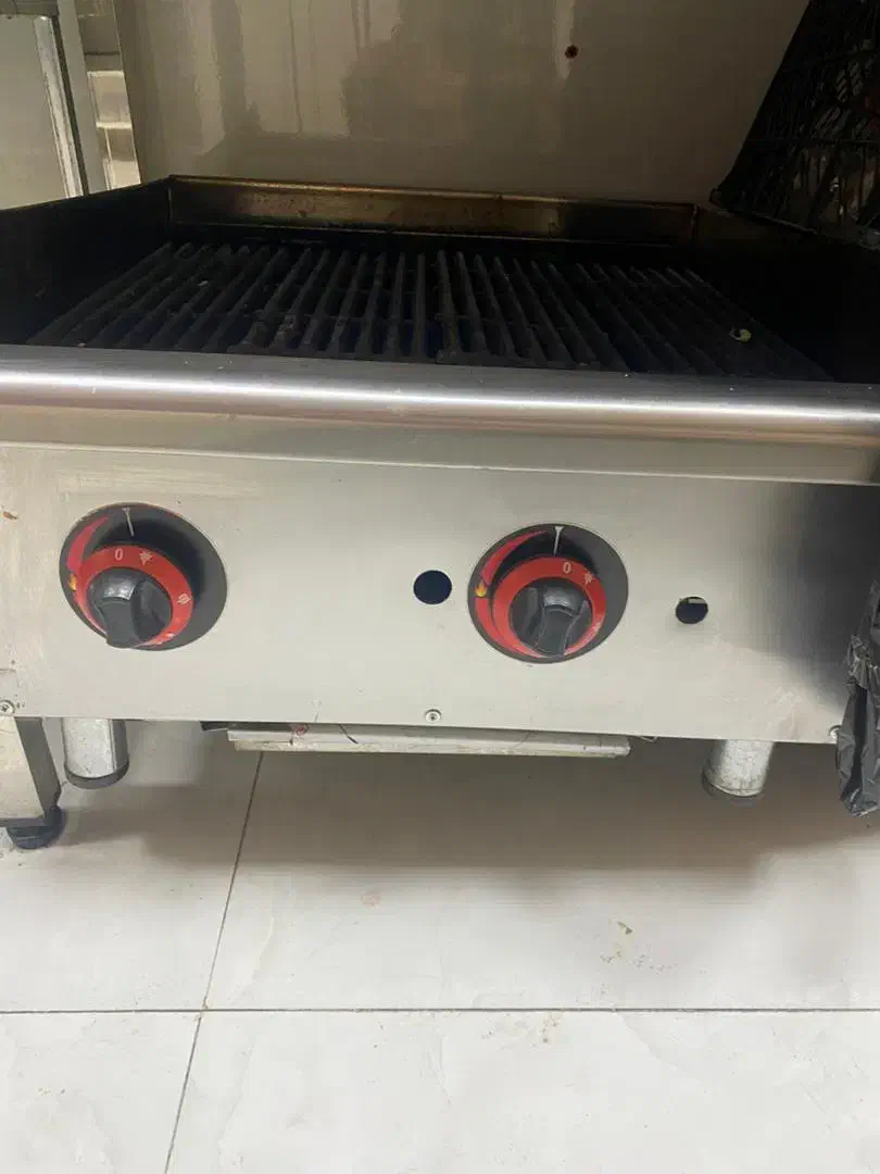 گریل ذغالی|کافی‌شاپ و رستوران|تکاب, |دیوار