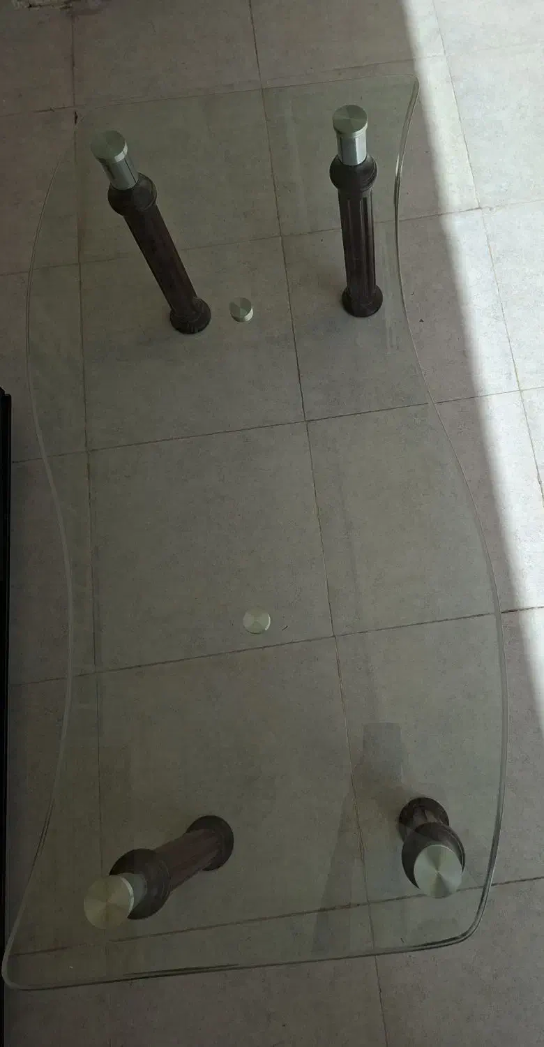 میز شیشه ای|مبلمان خانگی و میز عسلی|نجفآباد, ویلاشهر|دیوار