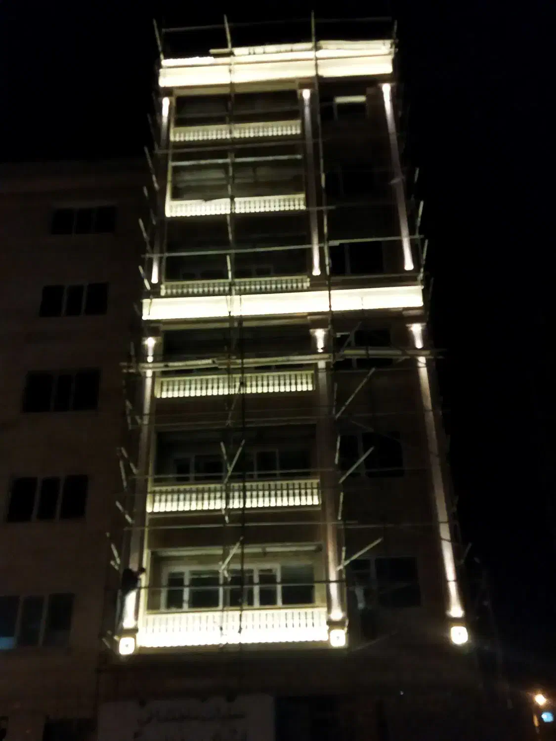 برقکار ساختمان وصنعتی|خدمات پیشه و مهارت|نیشابور, شهرک بهداری|دیوار