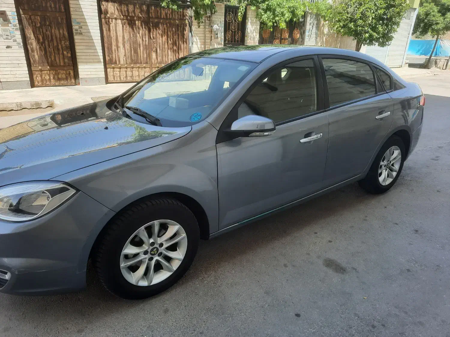 برلیانس۱.۵|خودرو سواری و وانت|شیراز, احمدی جنوبی|دیوار