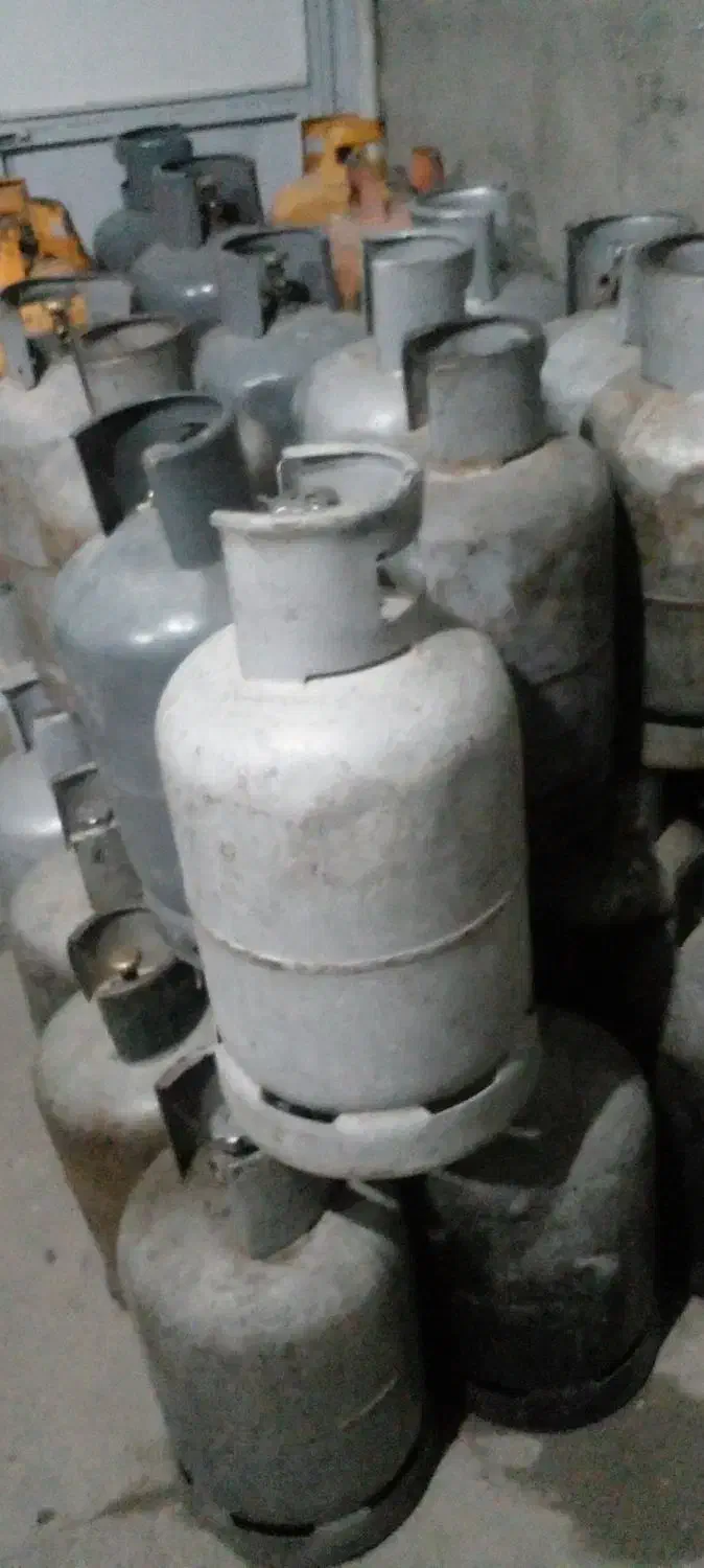 ایزوگام.محمد یونسی همدانی سنقر بخش سطر|خدمات پیشه و مهارت|سنقر, |دیوار