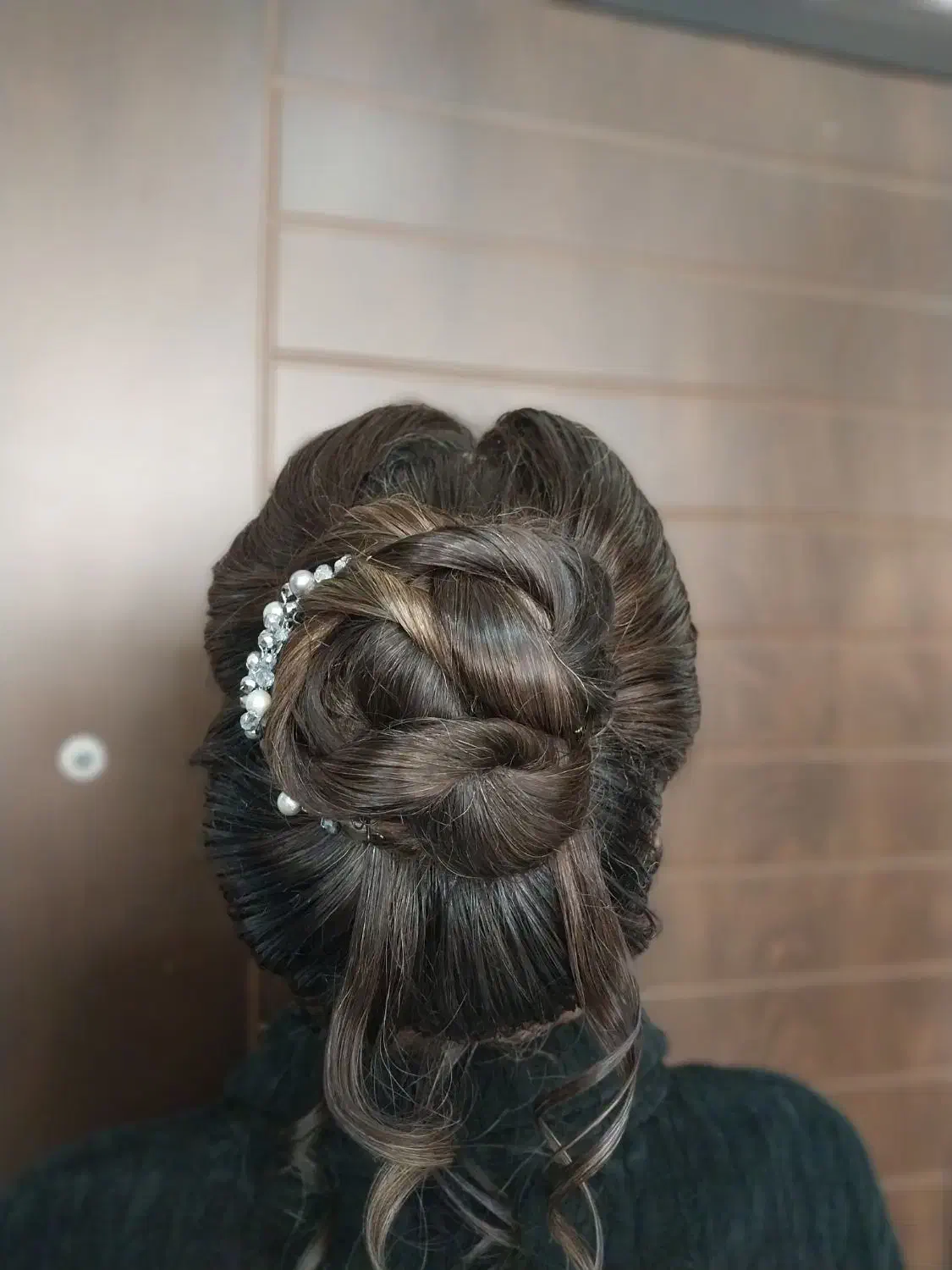 شنیون|خدمات آرایشگری و زیبایی|اصفهان, ارداجی|دیوار