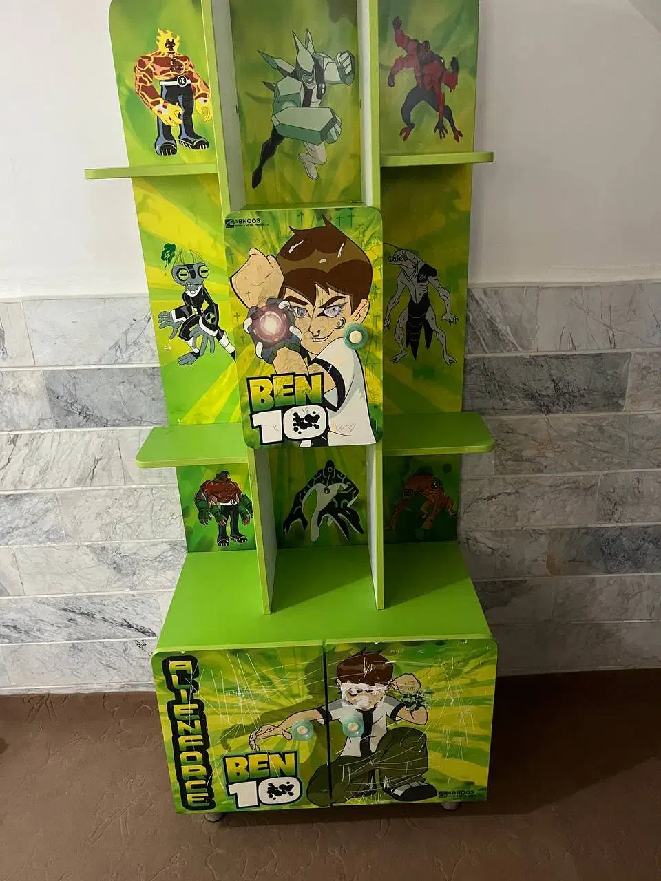 کتابخانه و ویترین کودک بن تن|کتابخانه، شلف، قفسه‌های دیواری|اردبیل, |دیوار