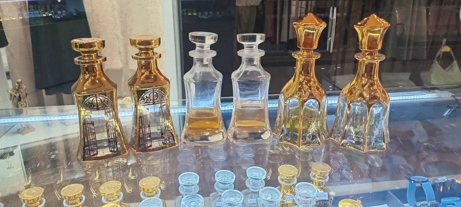 RCR|زیورآلات و اکسسوری|شیراز, قدوسی غربی|دیوار