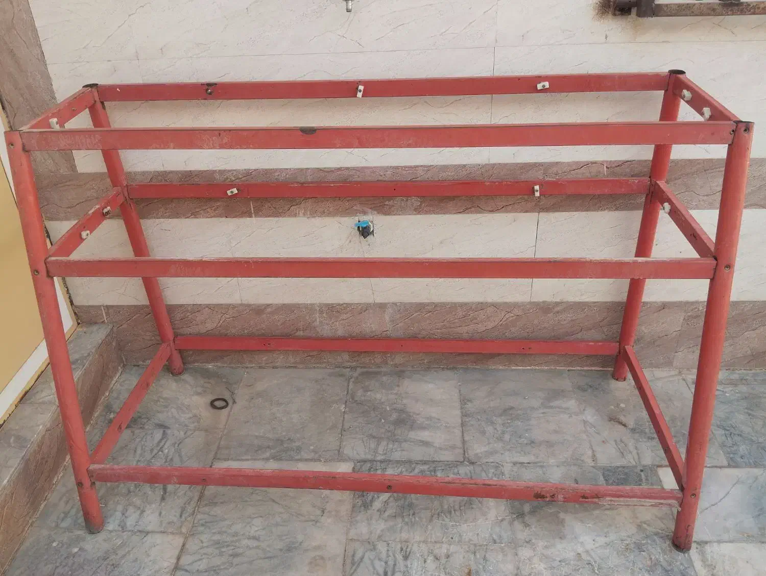 ویترین سه طبقه فلزی|بوفه، ویترین، کنسول|سراوان, |دیوار