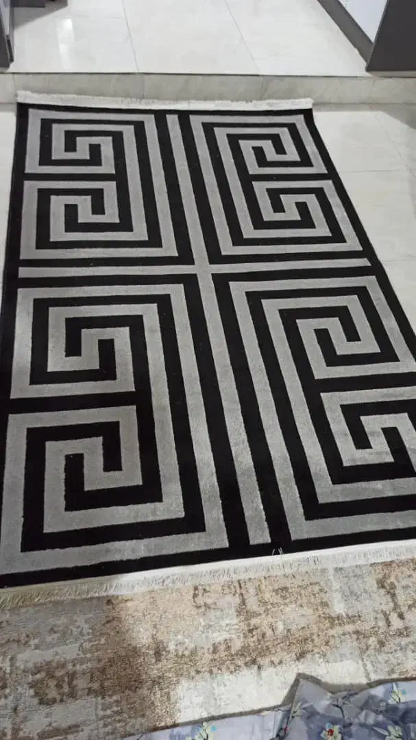 فرش ۴ متری|فرش|سنگر, |دیوار