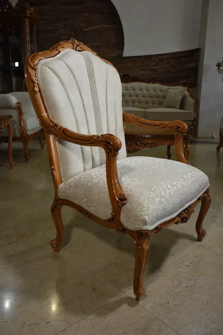 مبل کلاسیک|مبلمان خانگی و میز عسلی|خمینیشهر, |دیوار