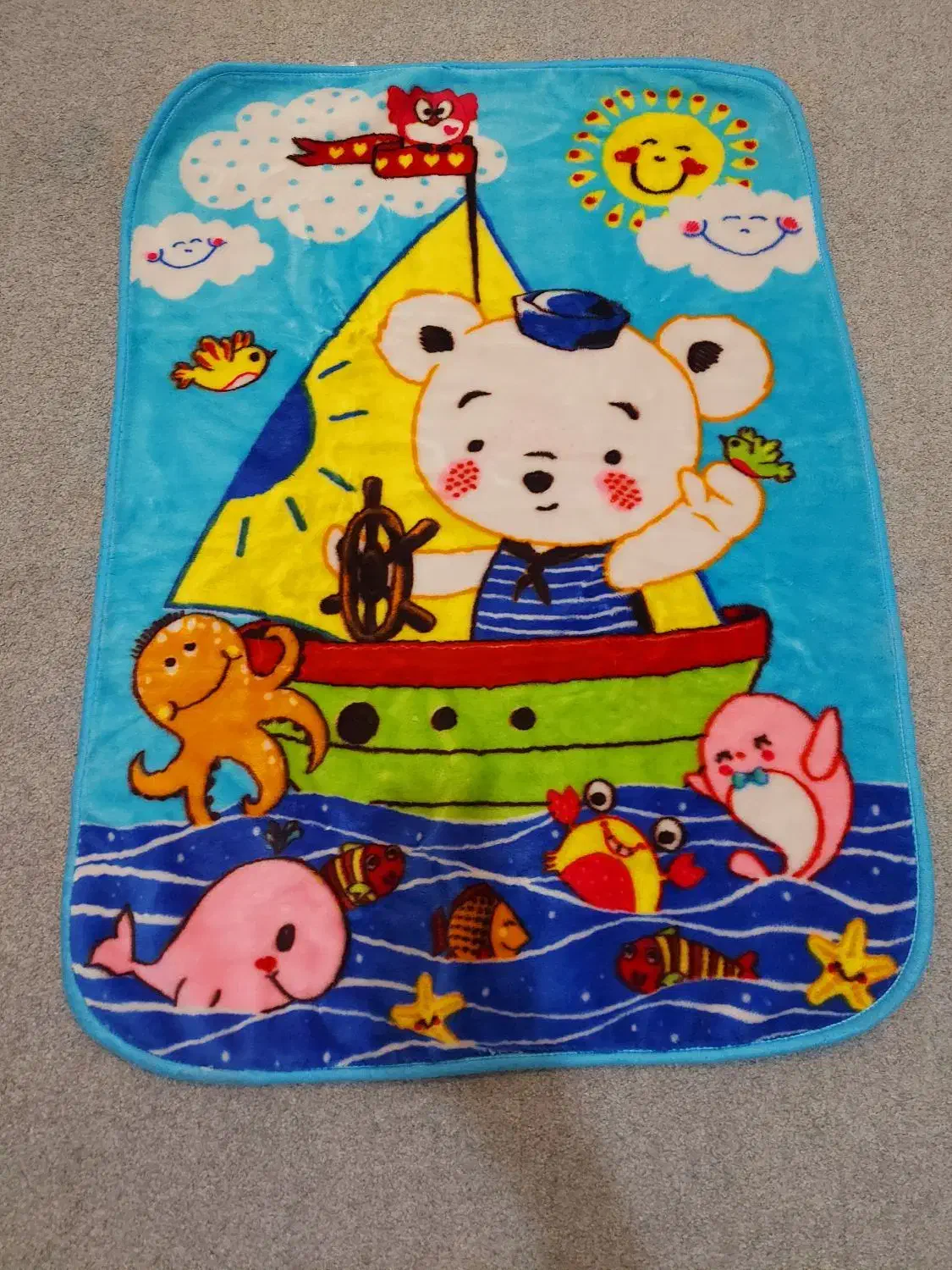 پتوی نوزاد|رختخواب، بالش، پتو|لاهیجان, کوی آزادگان|دیوار