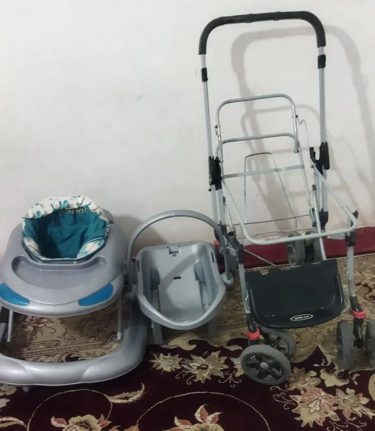 راوروک ،کالسکه ،گهواره دستی،درحدنو|کالسکه و لوازم جانبی|سبزوار, کلاته سیفر|دیوار